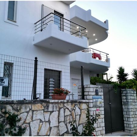 Blue Mare Apartments Saranda Dış mekan fotoğraf