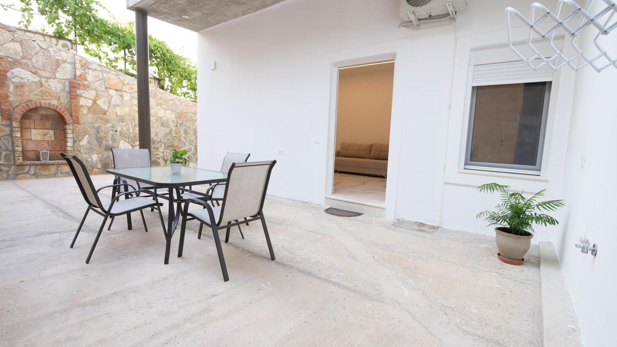 Blue Mare Apartments Saranda Dış mekan fotoğraf