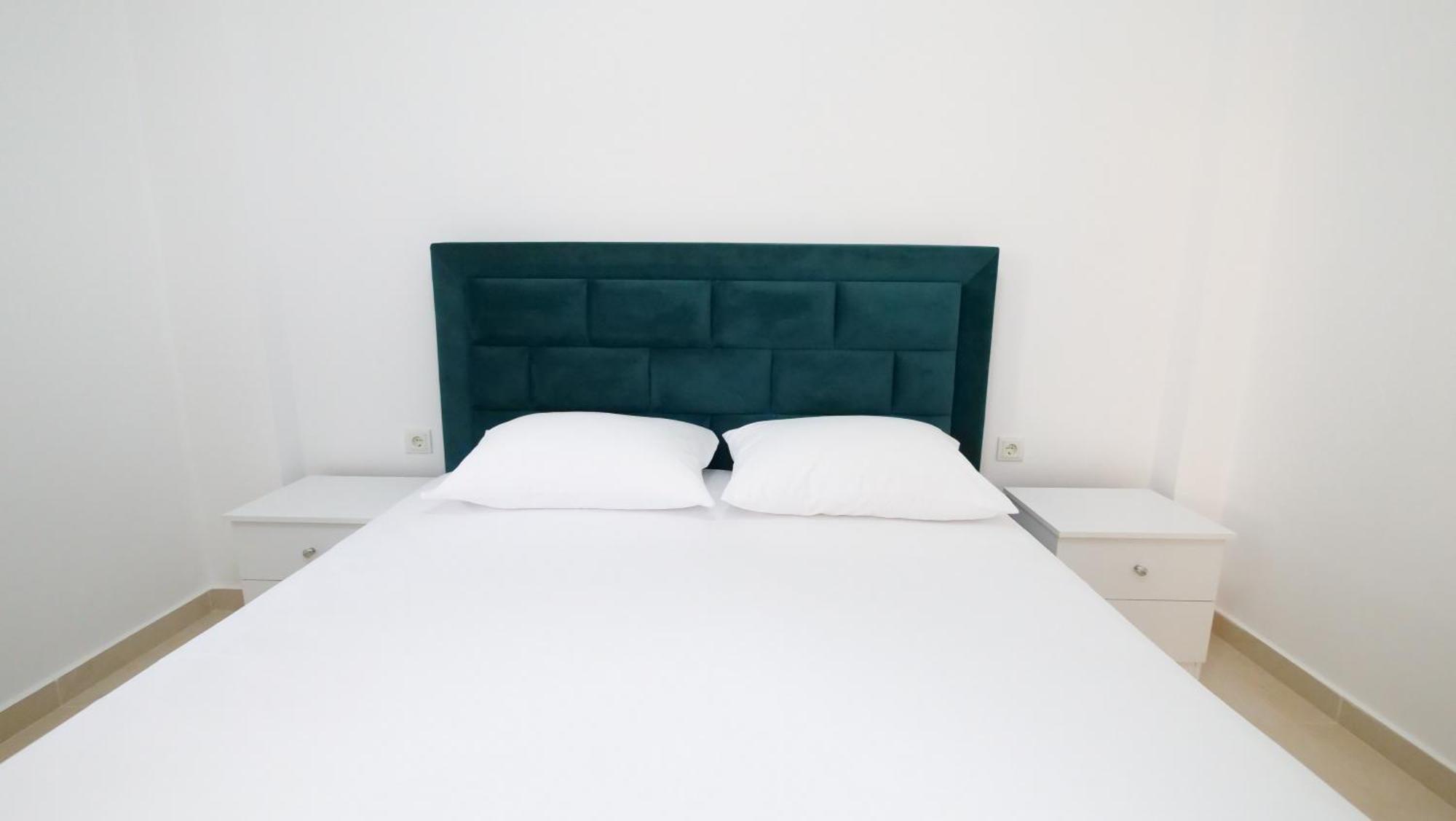 Blue Mare Apartments Saranda Dış mekan fotoğraf