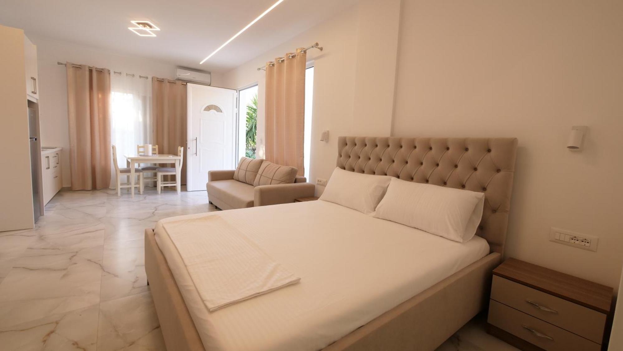 Blue Mare Apartments Saranda Dış mekan fotoğraf
